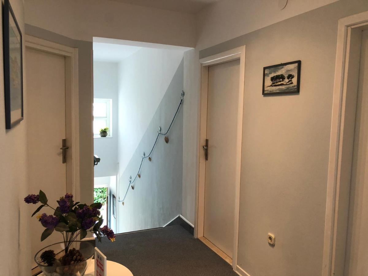 Rooms Ena Rovinj Extérieur photo