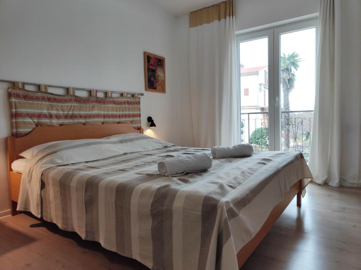 Rooms Ena Rovinj Extérieur photo