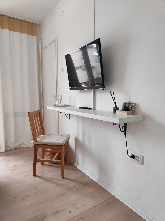 Rooms Ena Rovinj Extérieur photo